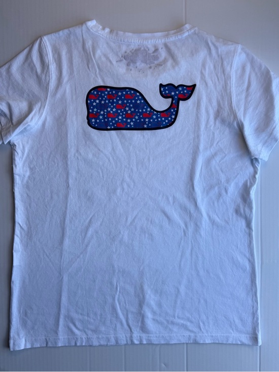 Vineyard Vines Tops - Vineyard vines women's t-shirt,whale logo -NWT Defects